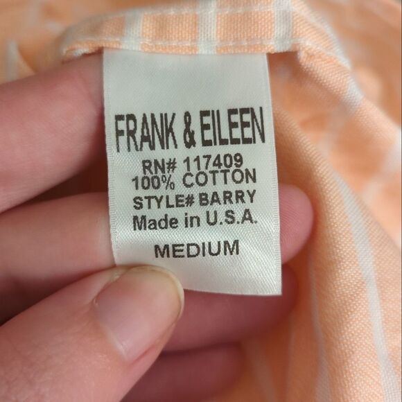 Frank & Eileen Peach Crinkle Fabric Barry Horizontal Striped Button Down Shirt - Picture 6 of 7